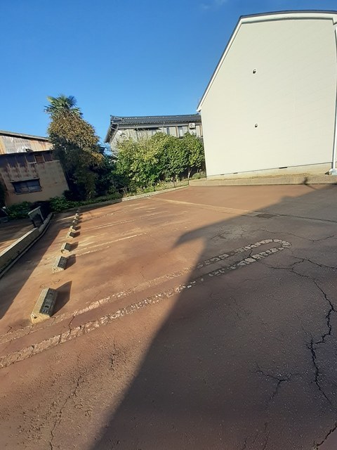シルフィー 101 駐車場