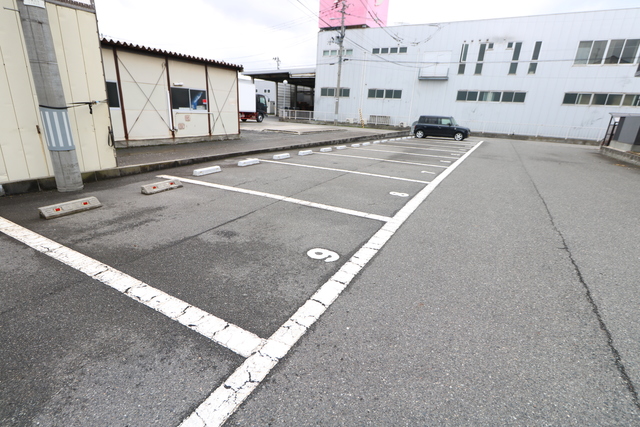 モートンＧ１　A 202 駐車場