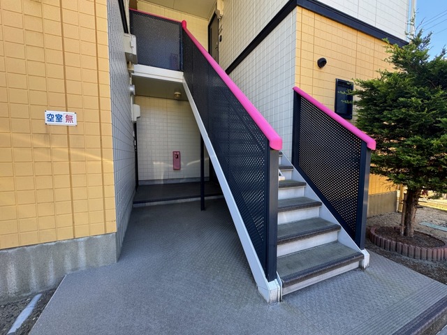 レストフル 101 玄関