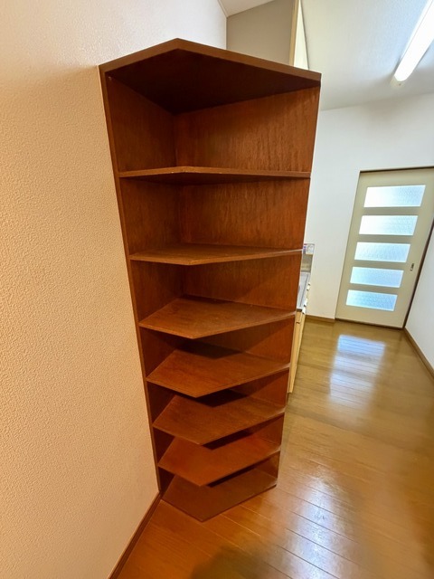 クリスタル大学南 103 収納