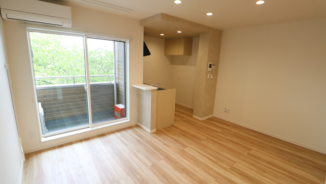 Common北葉町 205 リビング