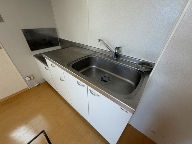 マウルール　Ｃ 102 キッチン