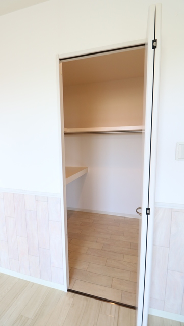 ＲＥＳＩＤＥＮＣＥ Ｈｉｌｌ Ｅａｓｔ河渡 307 収納