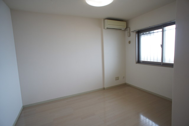 ＲＥＳＩＤＥＮＣＥ　Ｈｉｌｌ　Ｗｅｓｔ裏館 505 リビング