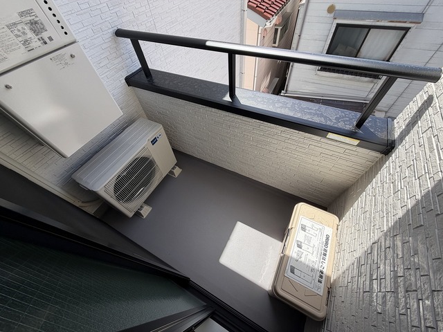ラフィネ東大畑通 302 バルコニー