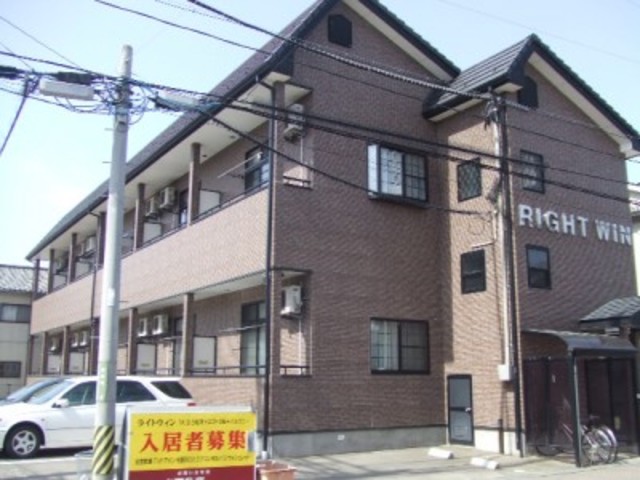 ライトウィン 103 玄関