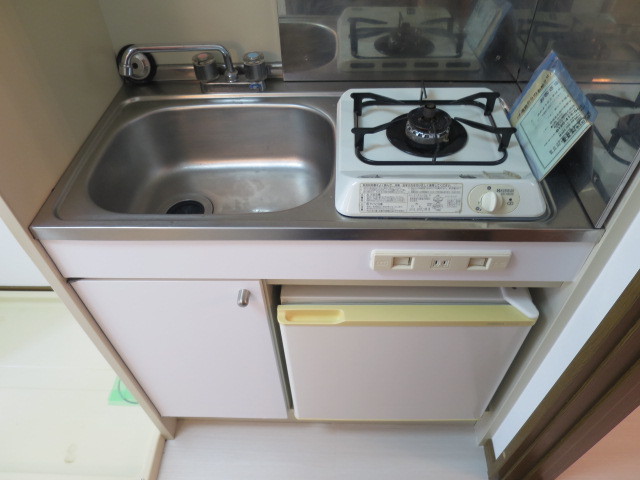 ＳＡＪＡ－Ｇｒｅｅｎｆｉｅｌｄ 102 キッチン