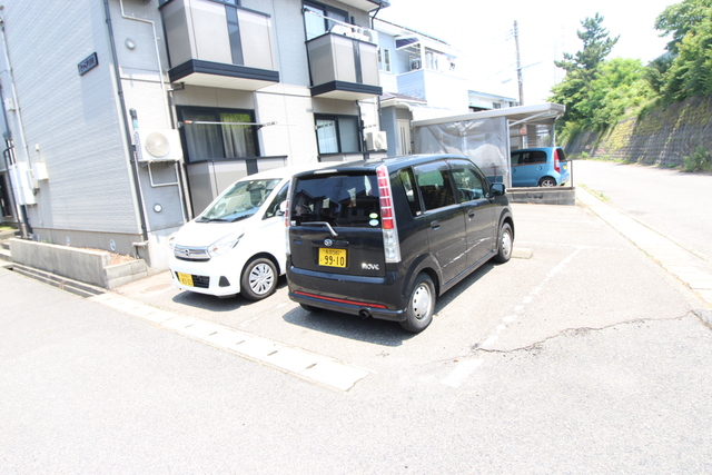 セジュール紫竹 202 駐車場