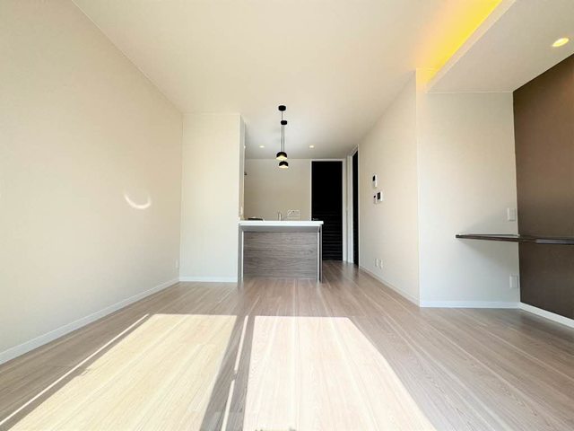 シャーメゾン関屋 101 リビング