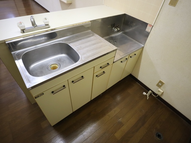 ロイヤルパレス新発田　B 109 キッチン