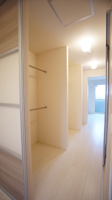 Sky Terrace　Ⅰ 305 収納