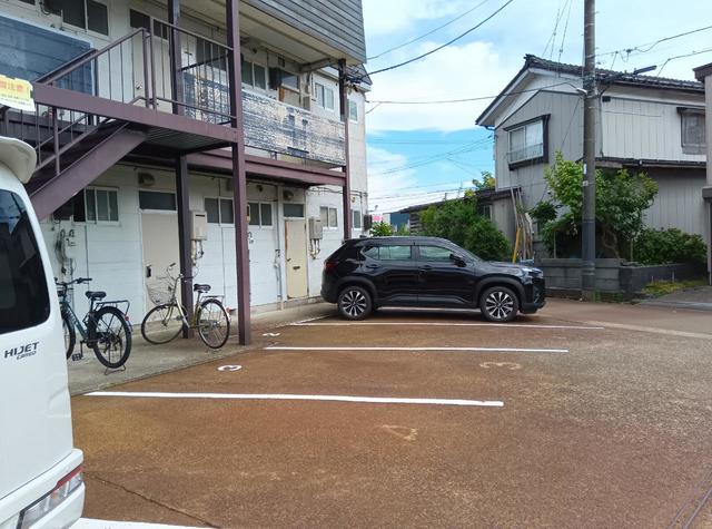 エクセレント開 108 駐車場