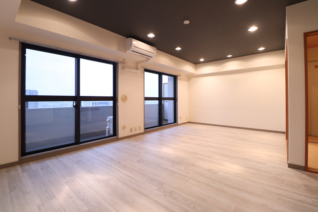 ライオンズマンション新潟古町 1005 リビング