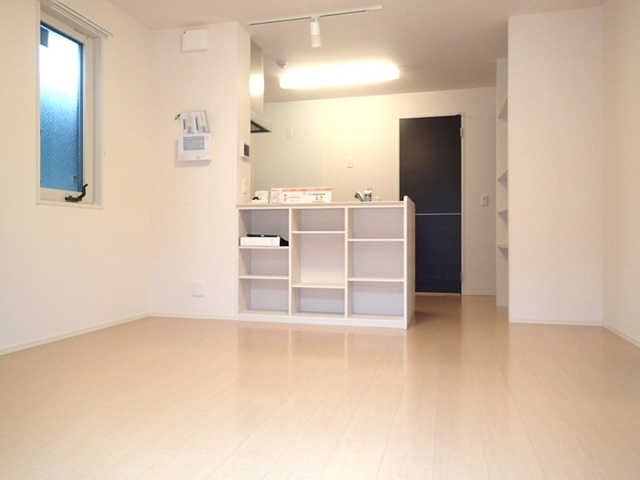 Ｄ－Ｒｏｏｍ・ＳＫ　Ⅱ 105 リビング