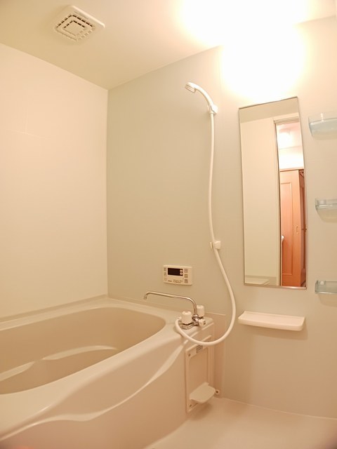 サンクレスト若草 204 浴室