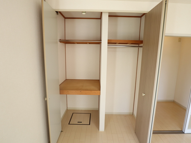 メープルハウス 103 収納