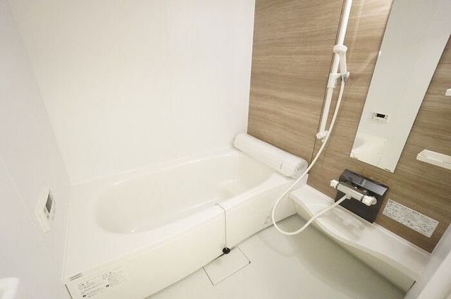 プランノール　A 305 浴室
