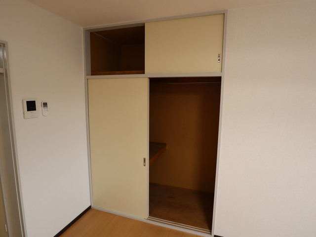 ドミトリーつつじが丘　C 321 収納