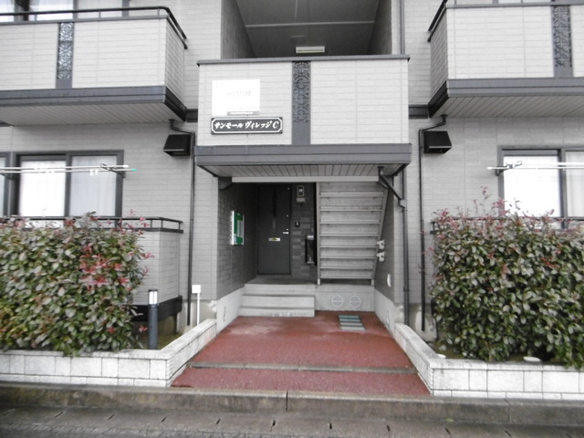 サンモールヴィレッジ　Ｃ 101 玄関
