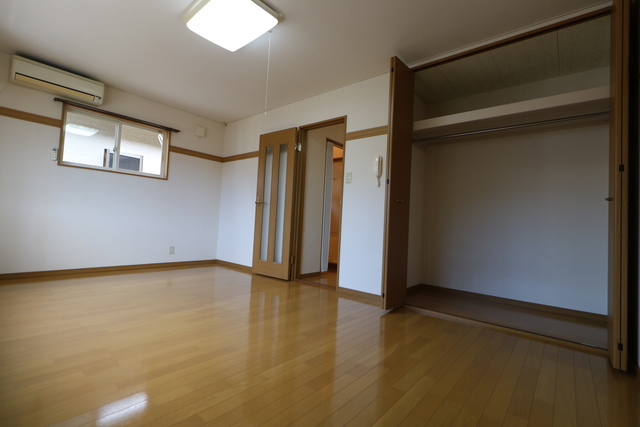 コーポ岳 101 リビング