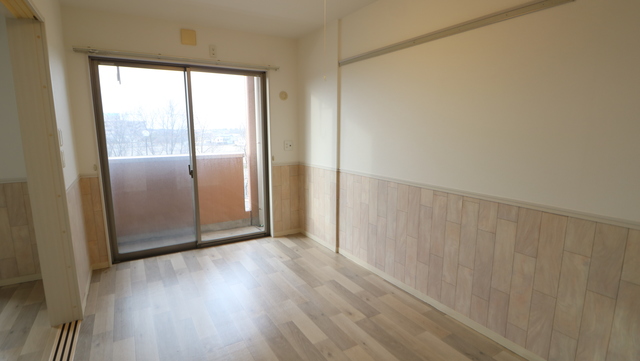 ＲＥＳＩＤＥＮＣＥ Ｈｉｌｌ Ｅａｓｔ河渡 207 リビング