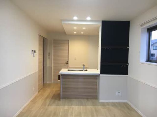 ロイヤルエステート 101 リビング