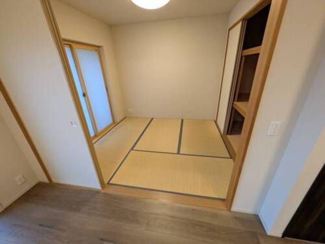 サーパス学校町レジデンス 5F リビング