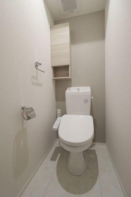 D-ROOM福住 A棟 203 トイレ