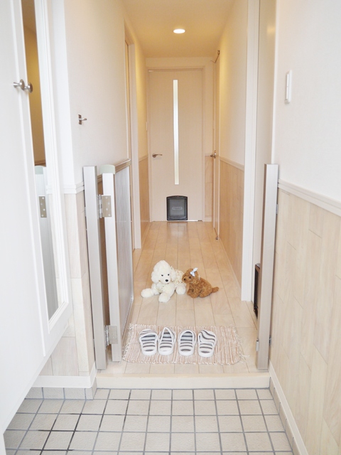 ＲＥＳＩＤＥＮＣＥ Ｈｉｌｌ Ｅａｓｔ河渡 506 玄関