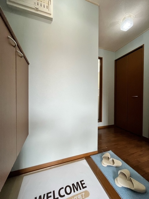 サンモール・カナ 202 玄関