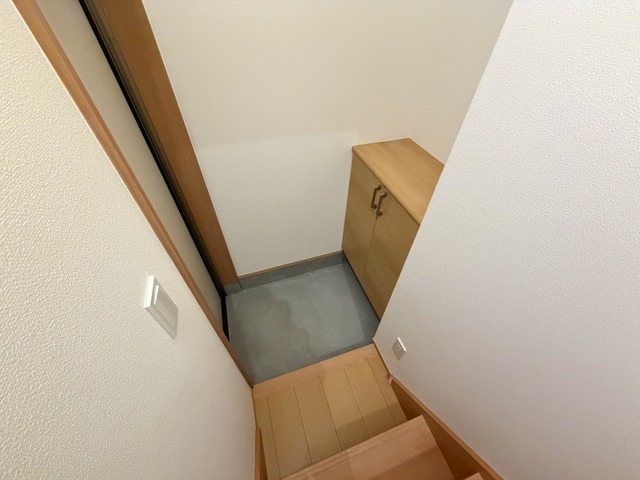 神宮寺尾 15 玄関