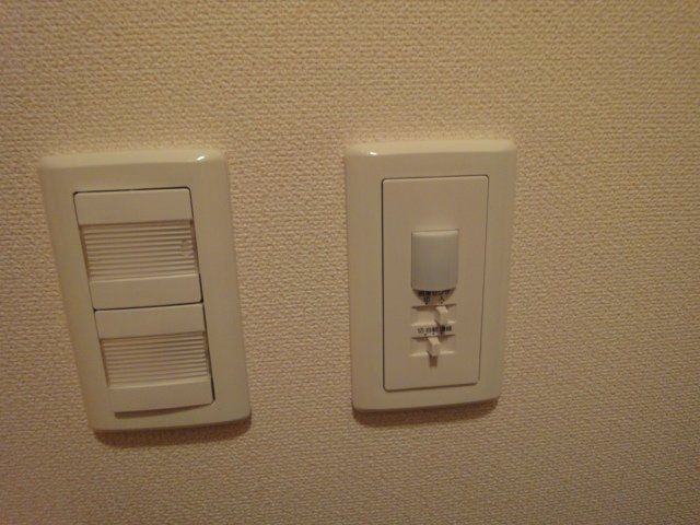 コンシェルジュ 106 玄関