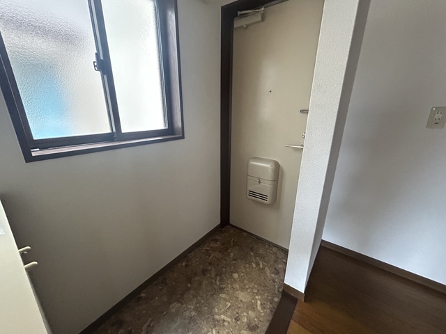 コーポ藤 201 玄関