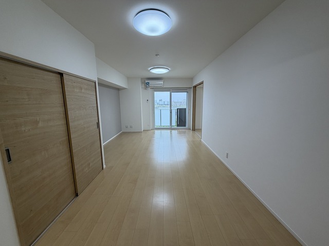 パルステージ関屋 605 リビング