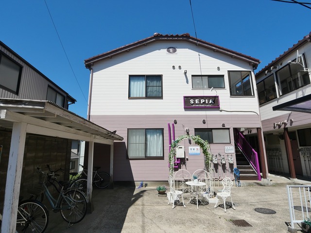セピアレフト 107 外観