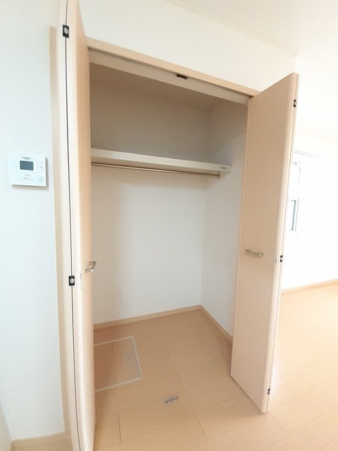 ウィステリアＡ 101 収納