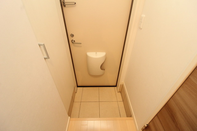 Ｃｏｍｍｏｎ女池東 103 玄関