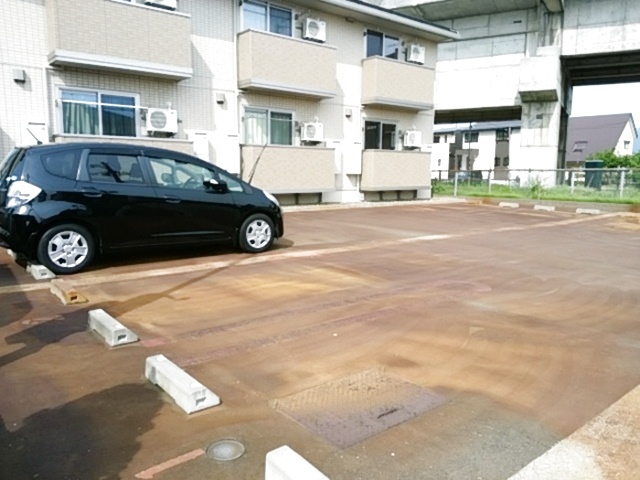 セントラルＭ 205 駐車場