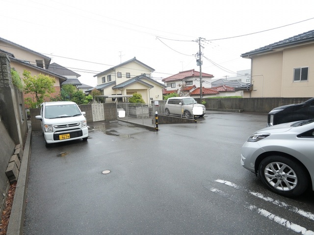 カプリレモン 102 駐車場