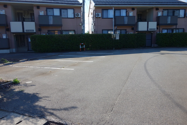 コンフォール　Ｂ 102 駐車場