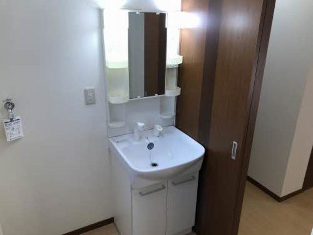 ドムス文京町 103 洗面所