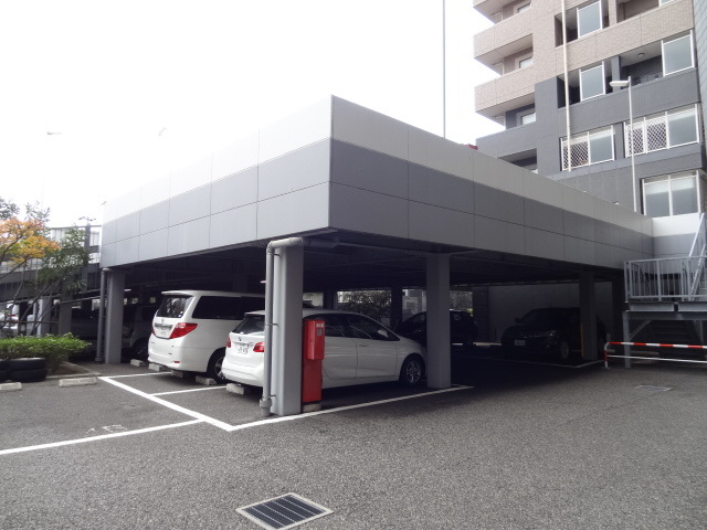 ダイアパレス川端町 1008 駐車場