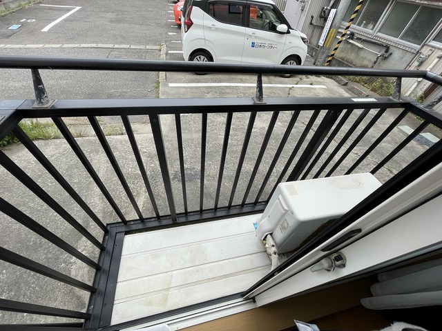 メゾンシャローム 105 バルコニー