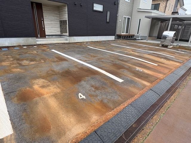 ハピネス 205 駐車場