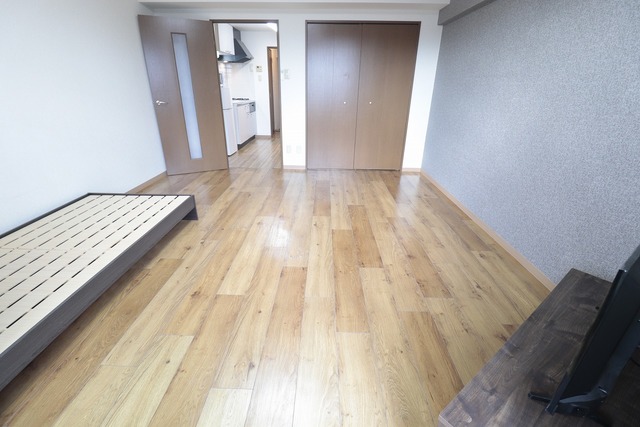 リアライズ西湊町通 803 リビング