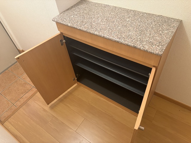 メイプルコート 102 収納