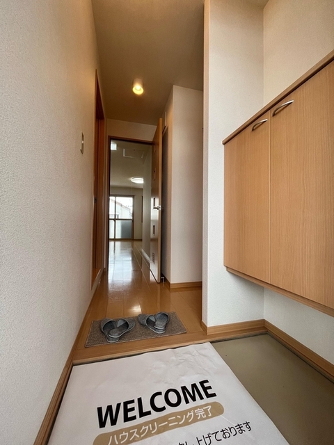 テミンク 205 玄関