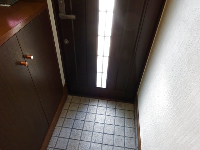 カルタス21 102 玄関