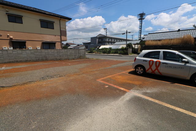 ハウス山伸　A 202 駐車場