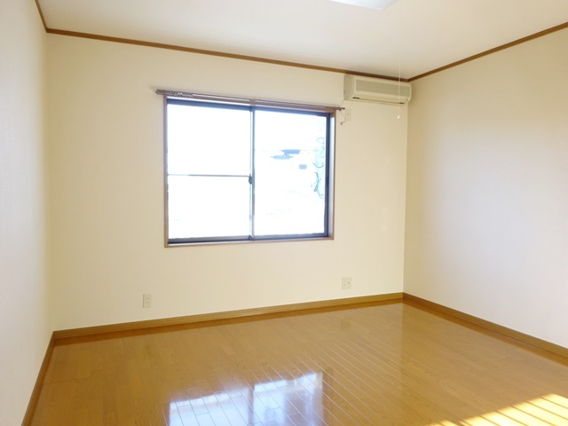 エスポワール中曽根Ⅰ 122 リビング